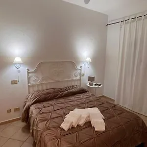 Casa Sabry Apartamento Olbia