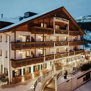 Alpenrose 3*, Arabba Itálie