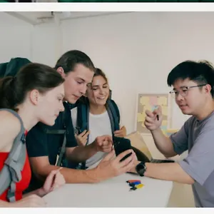 Хостел Corner 32, Милан