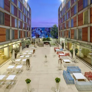 Otel Doubletree By Hilton, Milano