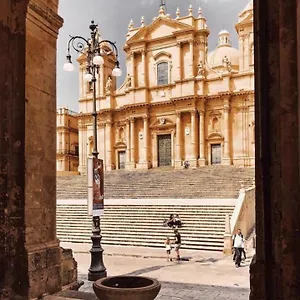 La Casa Del Barocco Pensjonat Noto