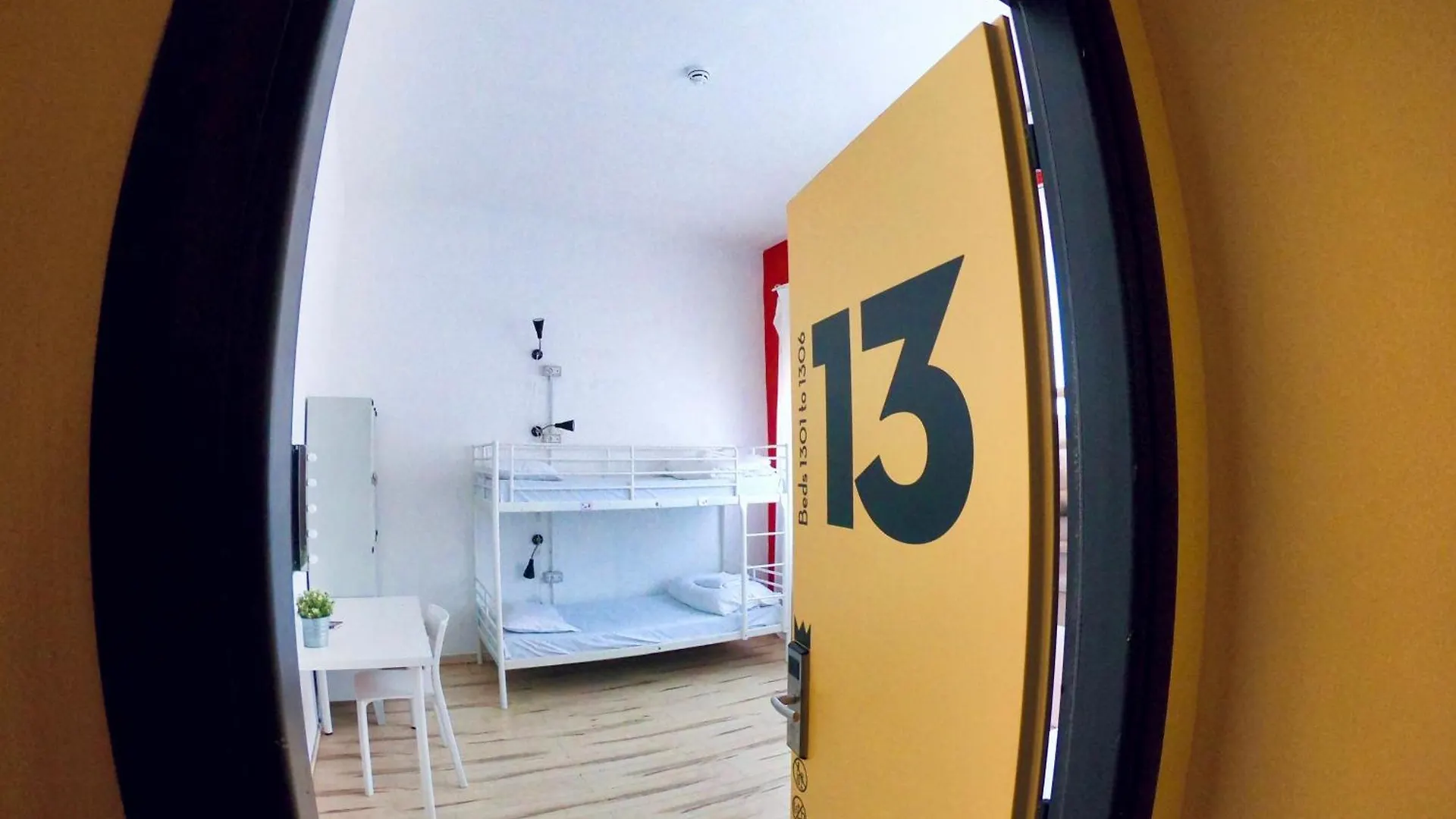 Quo Milano Pansiyon Hostel